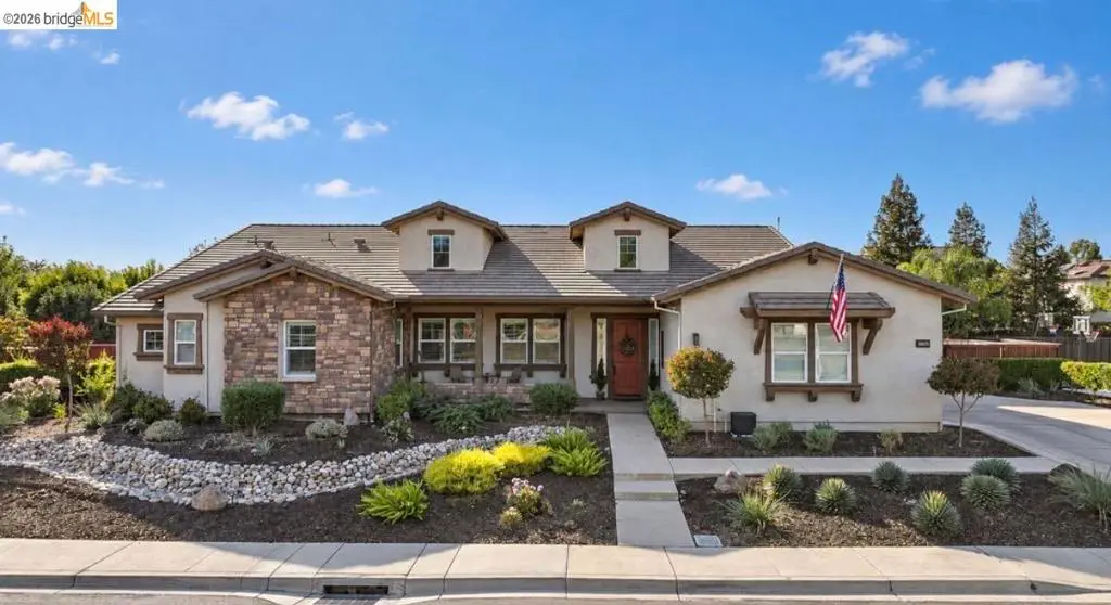 1565 Lone Oak Rd, Brentwood, CA — listing photo 1