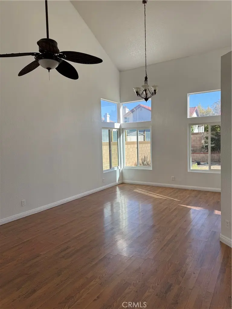 1124 Amorosa, Lancaster, CA — listing photo 1