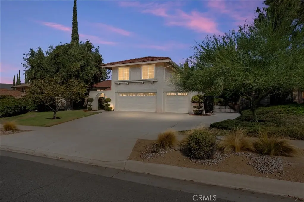 137 Channing Street, Redlands, CA — listing photo 1