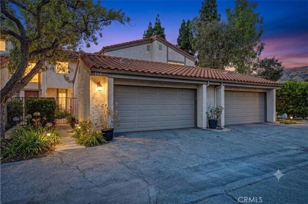 11621 Tampa Avenue 194, Porter Ranch, CA — listing photo 1