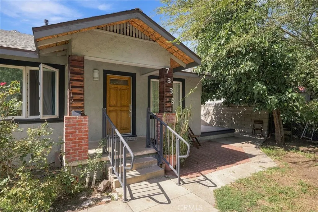 7339 Alabama Avenue, Canoga Park, CA — listing photo 1