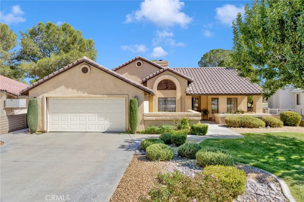 15001 Blue Grass, Helendale, CA — listing photo 1