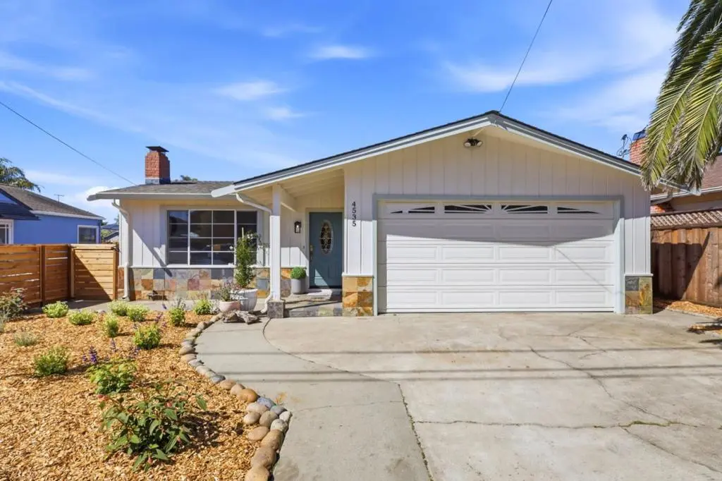 4535 Portola Drive, Santa Cruz, CA — listing photo 1
