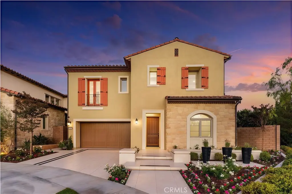 Single Family Residence for rent at 242 Sutters, Irvine, CA featuring 4 beds and 5 baths