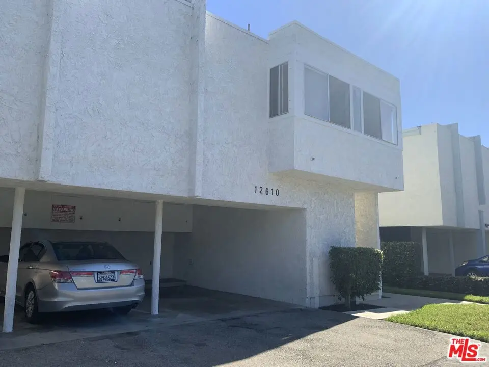 Condominium for rent at 12610 Caswell Avenue, Los Angeles, CA featuring 1 bed and 1 bath
