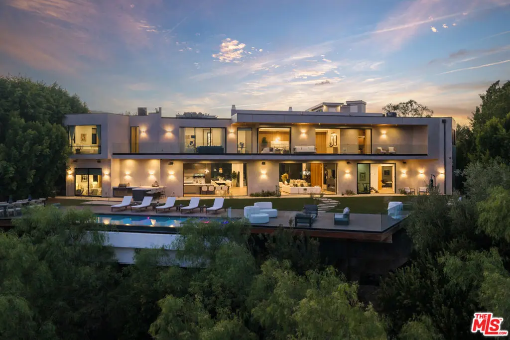 16110 Meadowview Drive, Encino, CA — listing photo 1