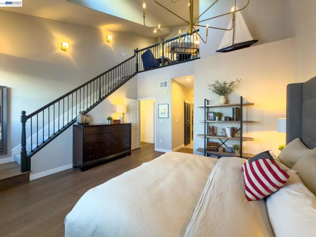 Condominium for sale at 4180 Clarinbridge Cir, Dublin, CA featuring 1 bed and 2 baths