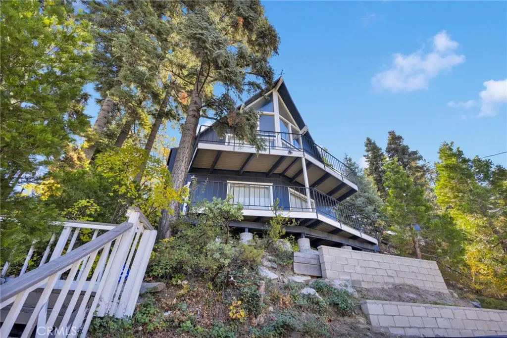 28919 Palisades, Lake Arrowhead, CA — listing photo 1