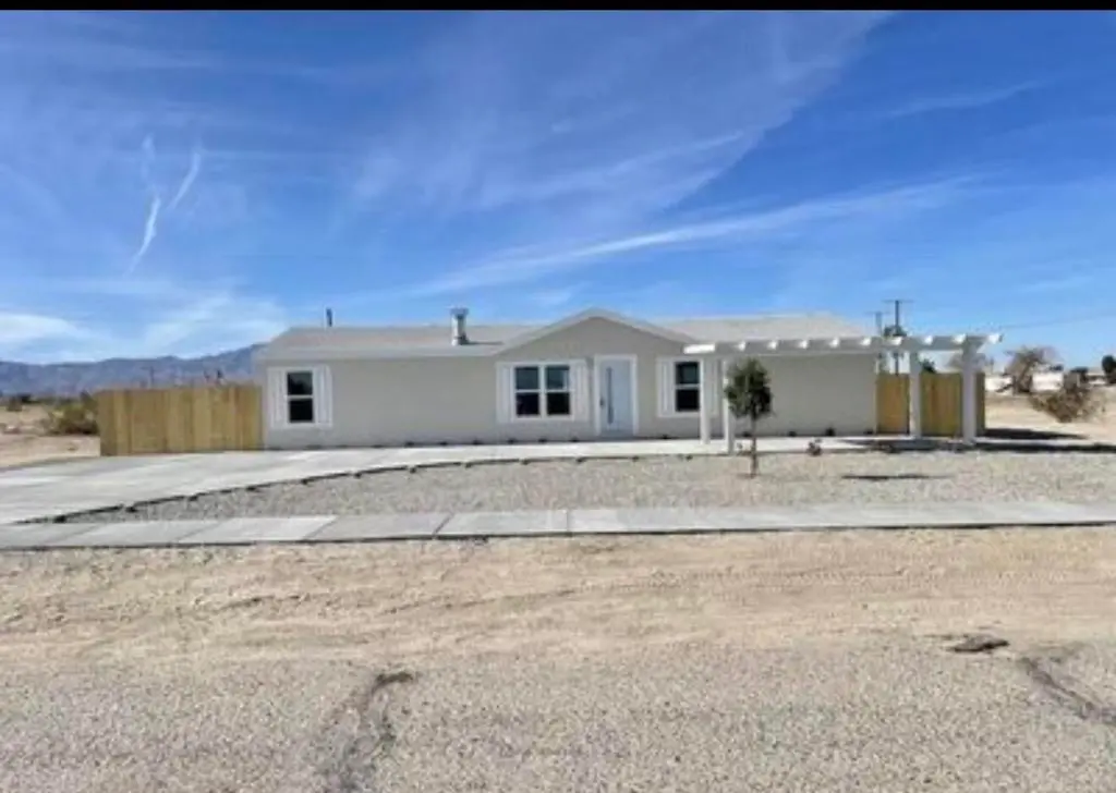 2327 Sand Quill Avenue, Thermal, CA — listing photo 1