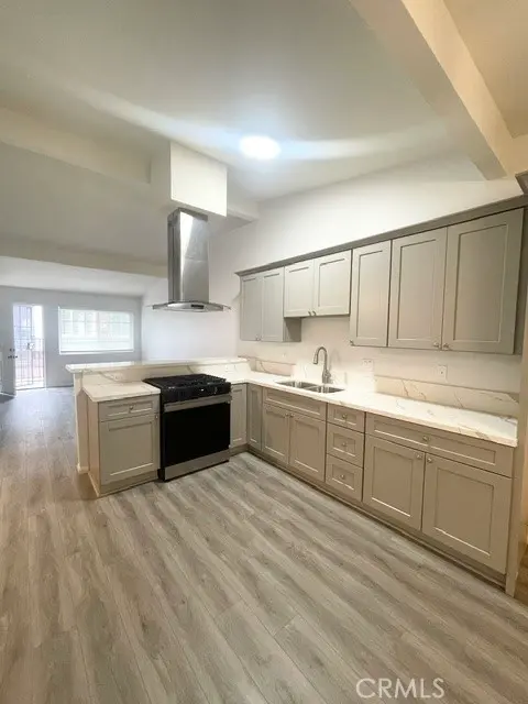 911 Vineyard Avenue D, Ontario, CA — listing photo 1