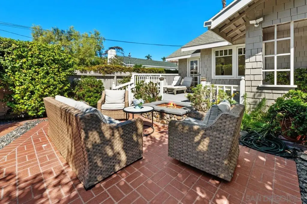 7847 49 Exchange Place, La Jolla, CA — listing photo 1