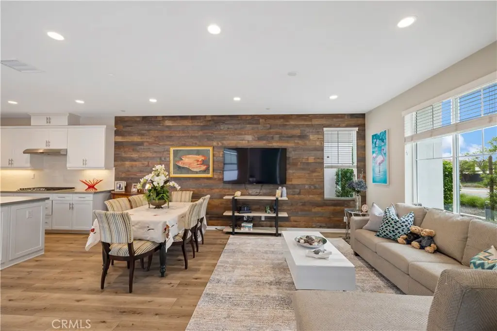 Condominium for rent at 134 Modjeska, Irvine, CA featuring 3 beds and 3 baths