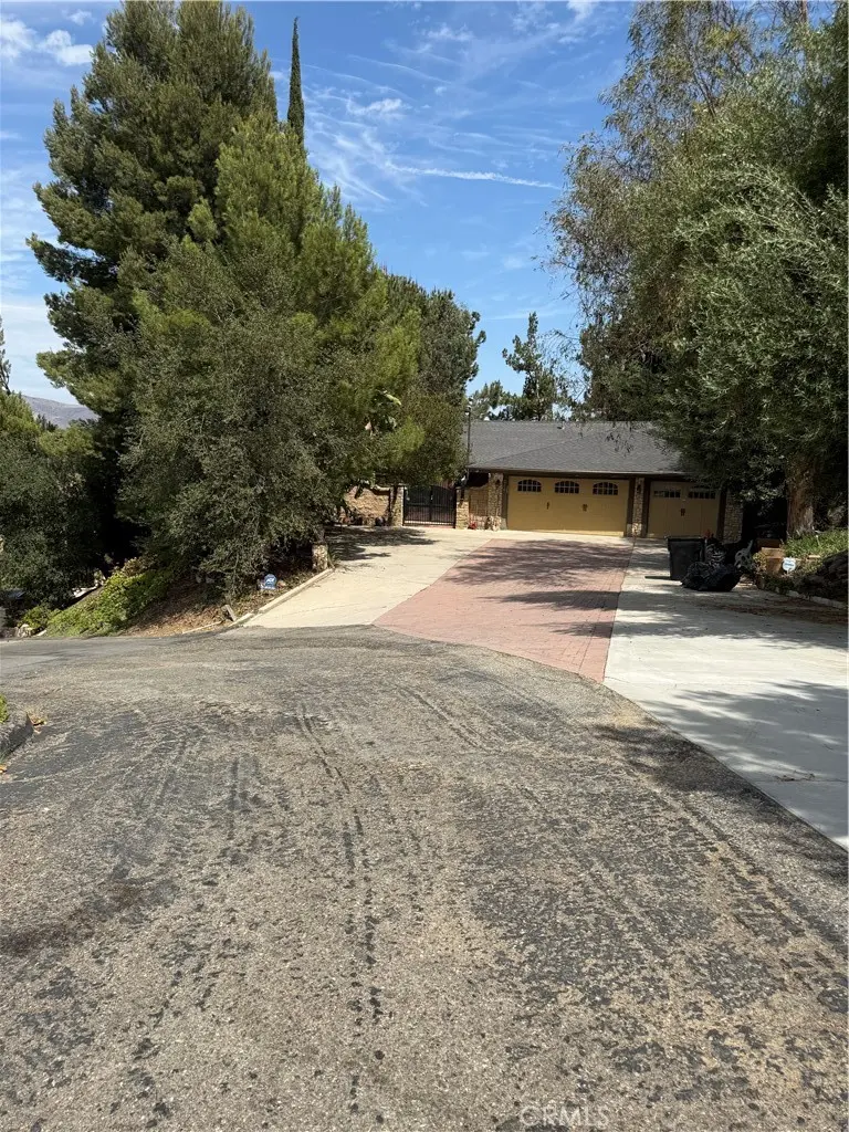 Single Family Residence for rent at 356 S Mohler, Anaheim, CA featuring 4 beds and 3 baths