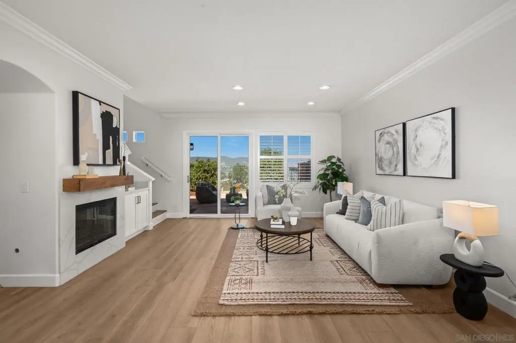10930 Ivy Hill 4, San Diego, CA — listing photo 1