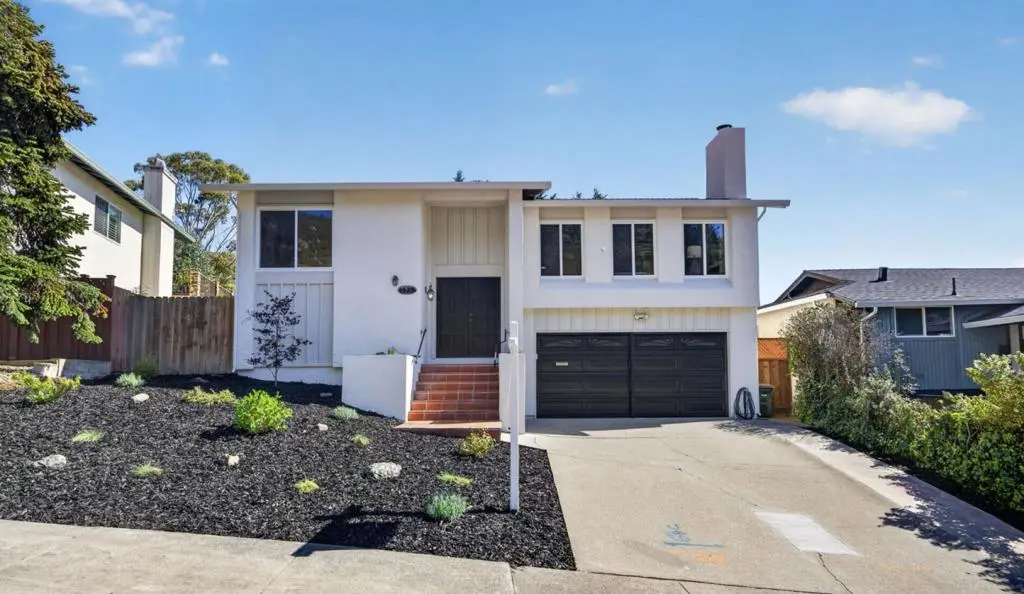 1328 Oddstad Boulevard, Pacifica, CA — listing photo 1