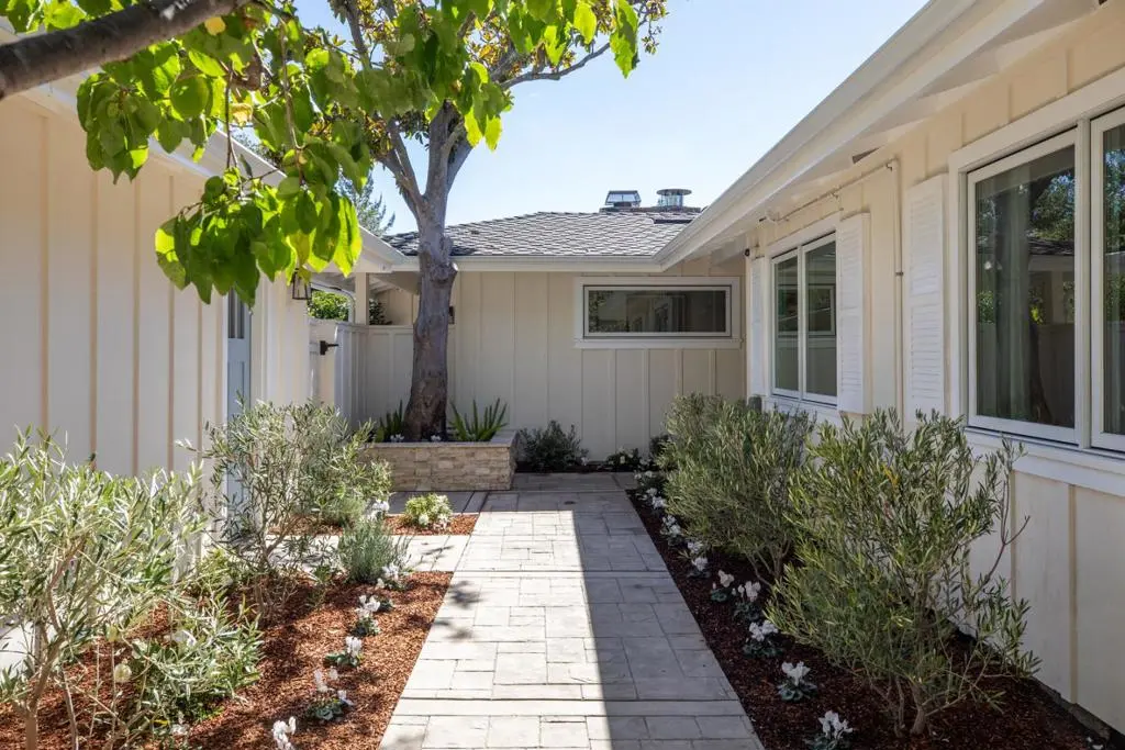 2331 Blueridge Avenue, Menlo Park, CA — listing photo 1