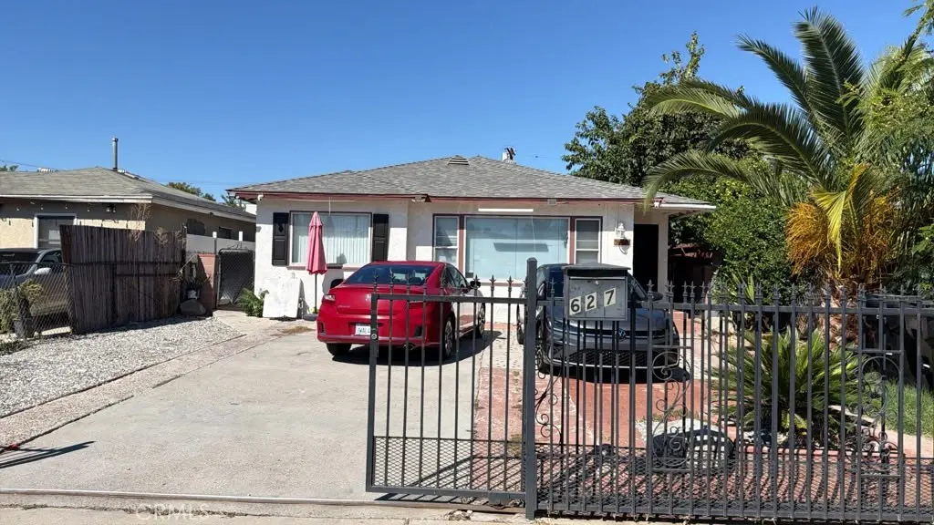 627 E Ralston Alley B, Ontario, CA — listing photo 1