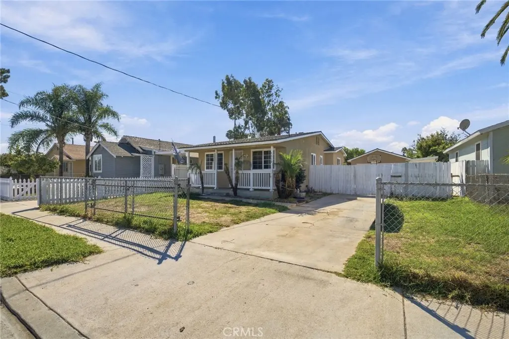 5510 Roosevelt Avenue, Santa Ana, CA — listing photo 1