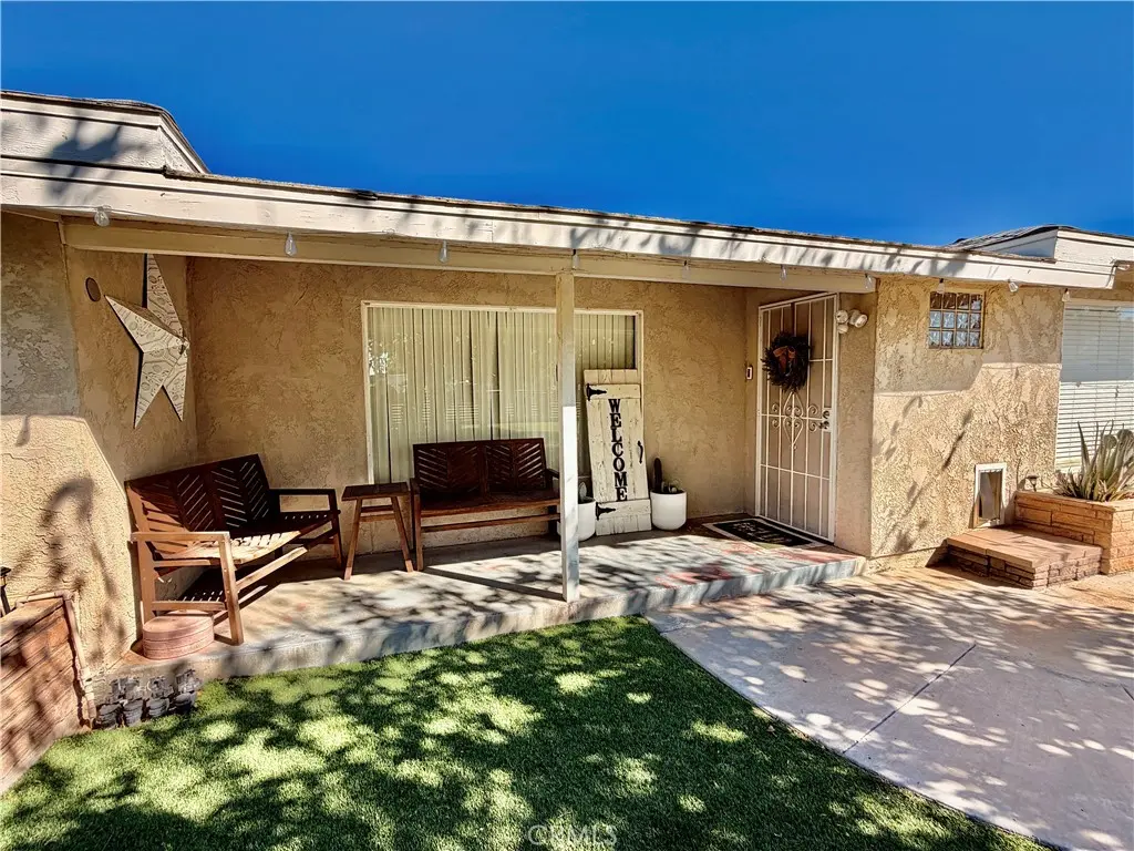 Single Family Residence for rent at 2131 Florence, Blythe, CA featuring 2 beds and 2 baths