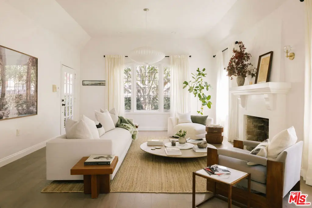 7606 Willoughby Avenue, West Hollywood, CA — listing photo 1