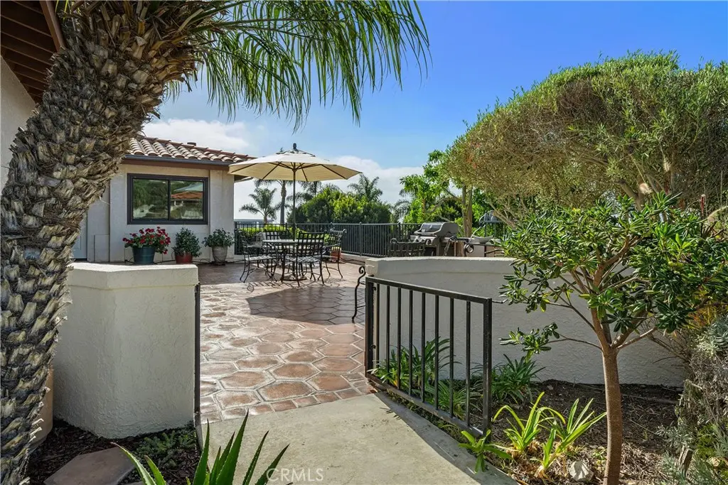 6402 Sealpoint Court, Rancho Palos Verdes, CA — listing photo 1