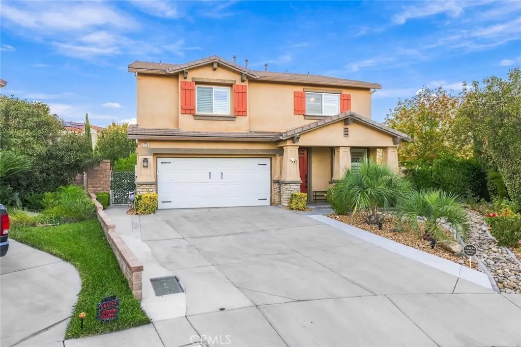 2738 Chicory Lane, Palmdale, CA — listing photo 1