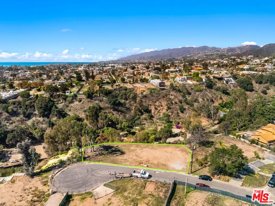 1005 Villa Grove Drive, Pacific Palisades, CA — listing photo 1