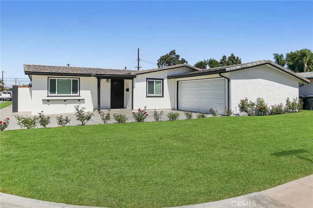 2037 W Arbor, Orange, CA — listing photo 1