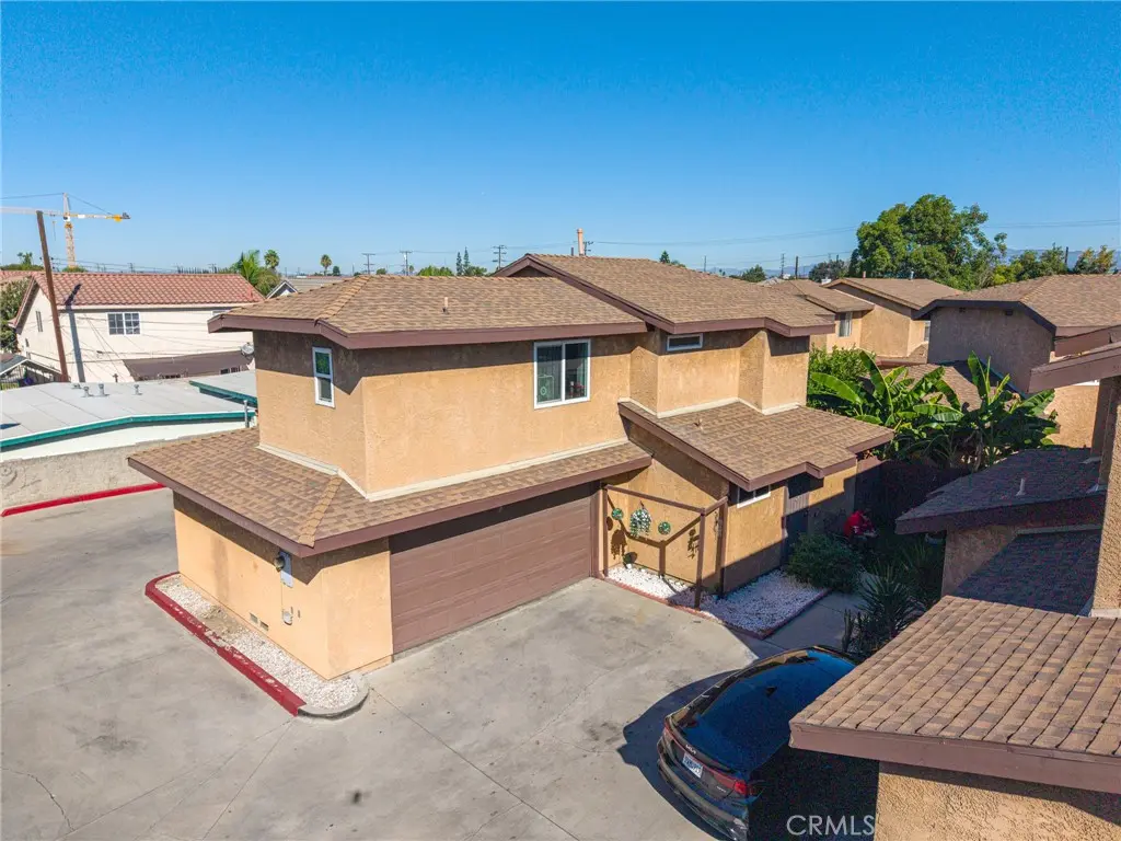 Condominium for sale at 4802 Santa Ana G, Bell Gardens, CA featuring 3 beds and 2 baths