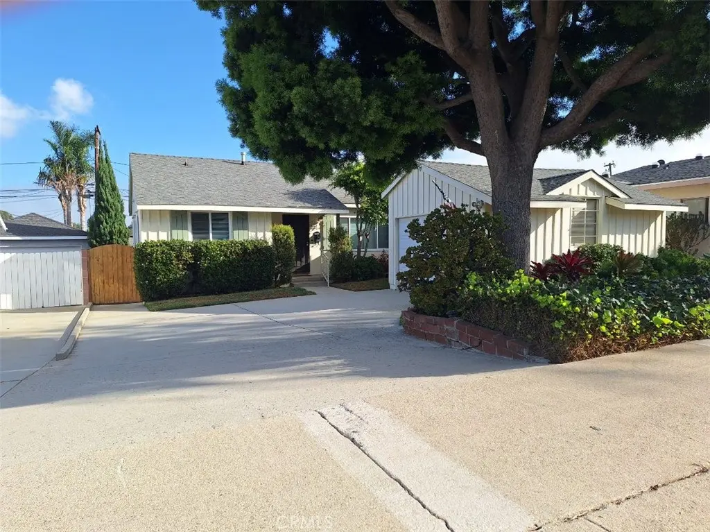 2813 Sonoma, Torrance, CA — listing photo 1