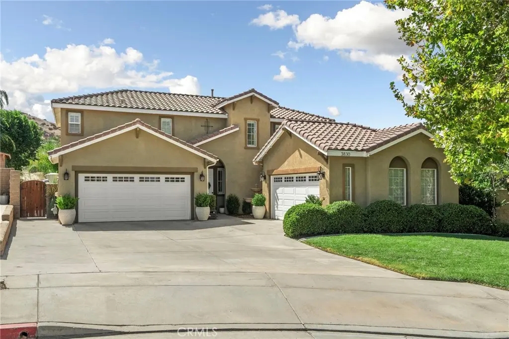 3830 Peridot Court, Perris, CA — listing photo 1