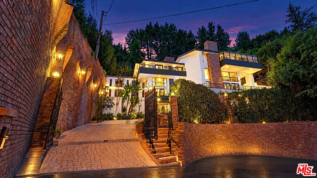 1242 Angelo Drive, Beverly Hills, CA — listing photo 1