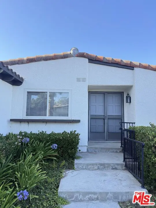 21 Oaktree Lane, Rolling Hills Estates, CA — listing photo 1