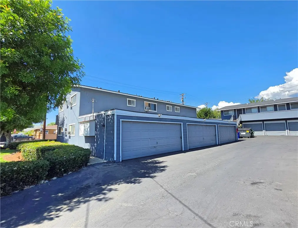529 E 11th Street, Upland, CA — listing photo 1