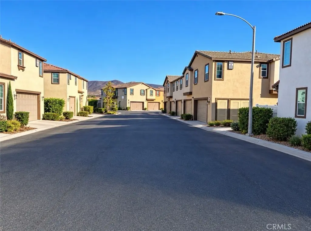 34495 Agave Drive 23106, Winchester, CA — listing photo 1