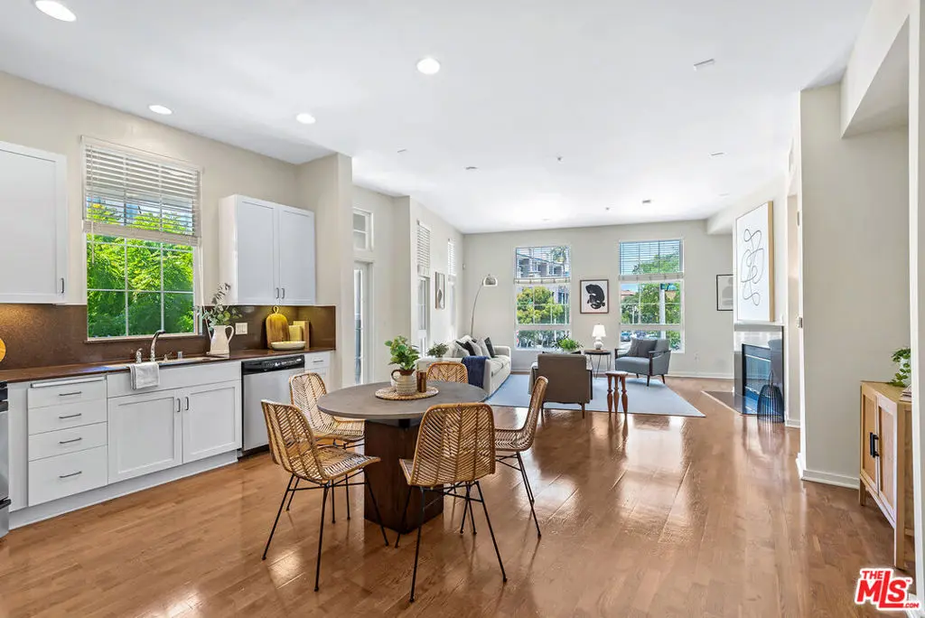 13020 Pacific Promenade 217, Playa Vista, CA — listing photo 1