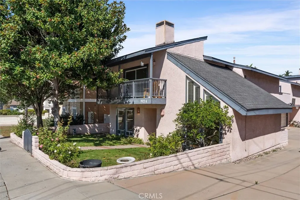 1923 Pullman, Redondo Beach, CA — listing photo 1