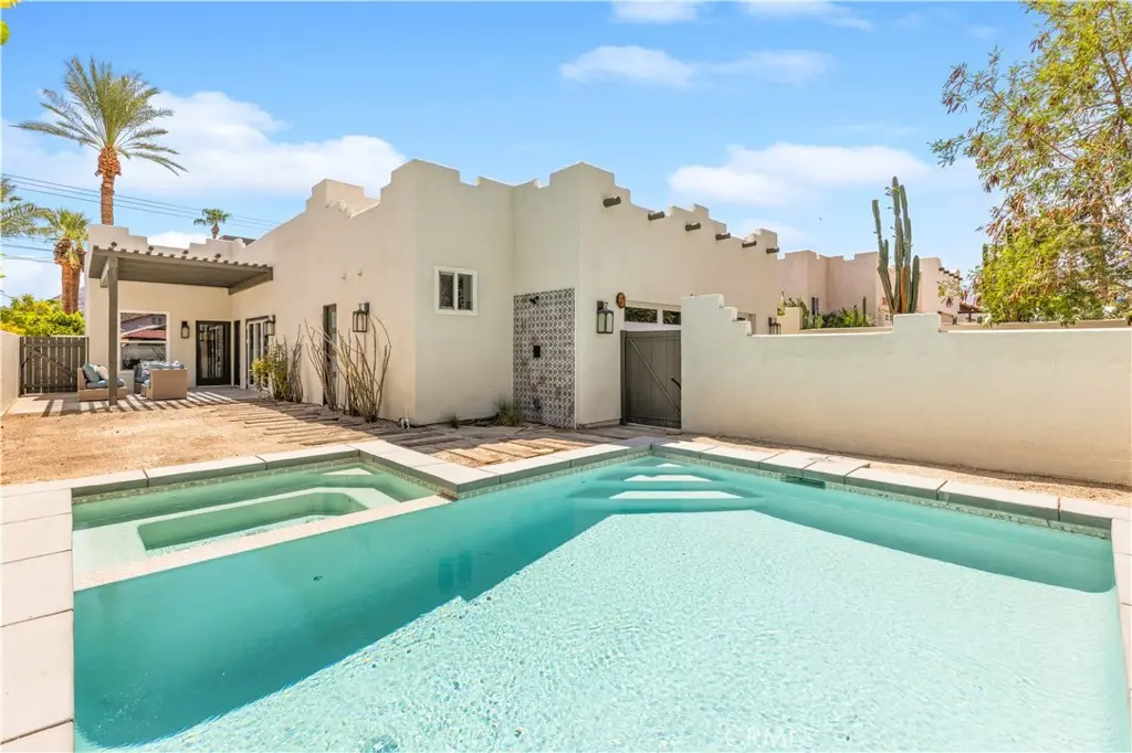 53220 Avenida Juarez, La Quinta, CA — listing photo 1