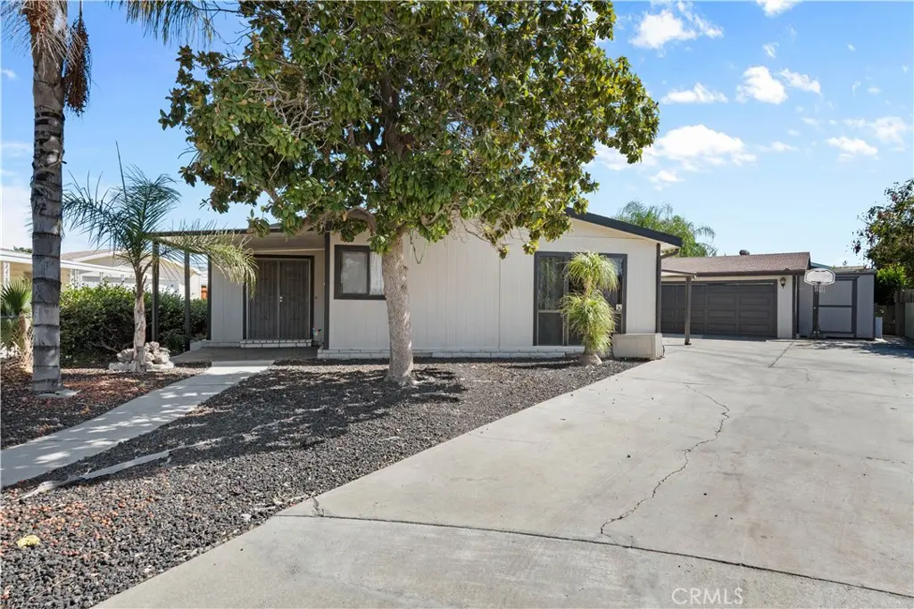 Manufactured On Land for sale at 43353 Hillson, Hemet, CA featuring 3 beds and 3 baths