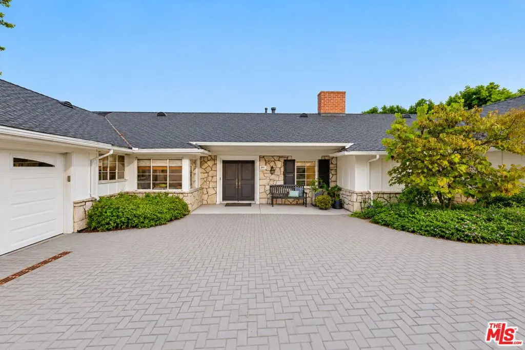 204 Ashdale Place, Los Angeles, CA — listing photo 1