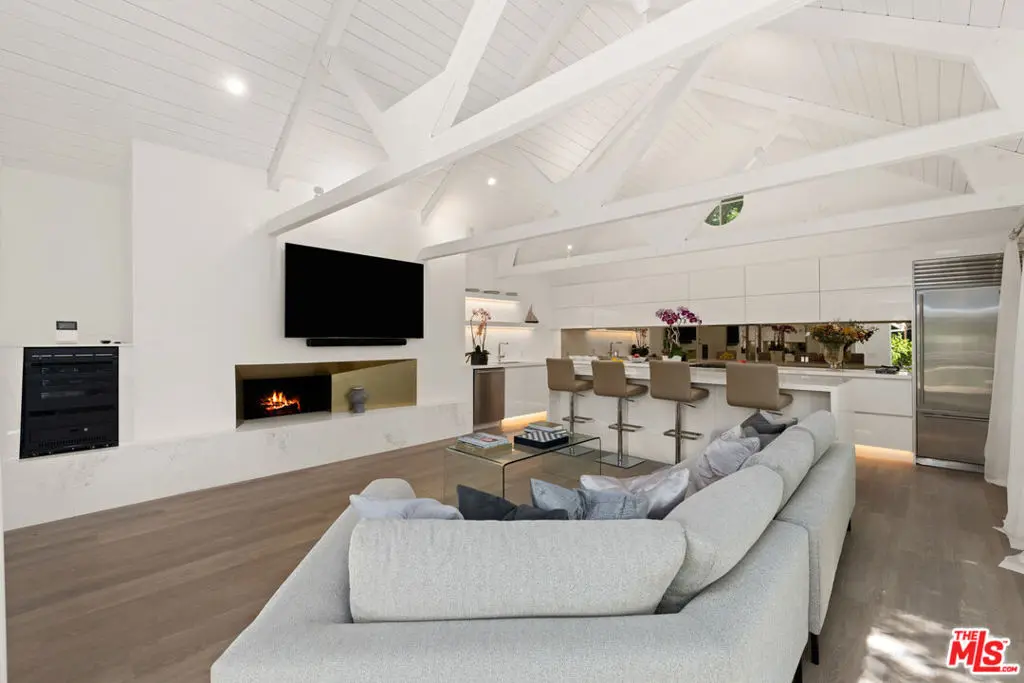 Single Family Residence for rent at 5949 Ramirez Canyon Road, Malibu, CA featuring 1 bed and 1 bath