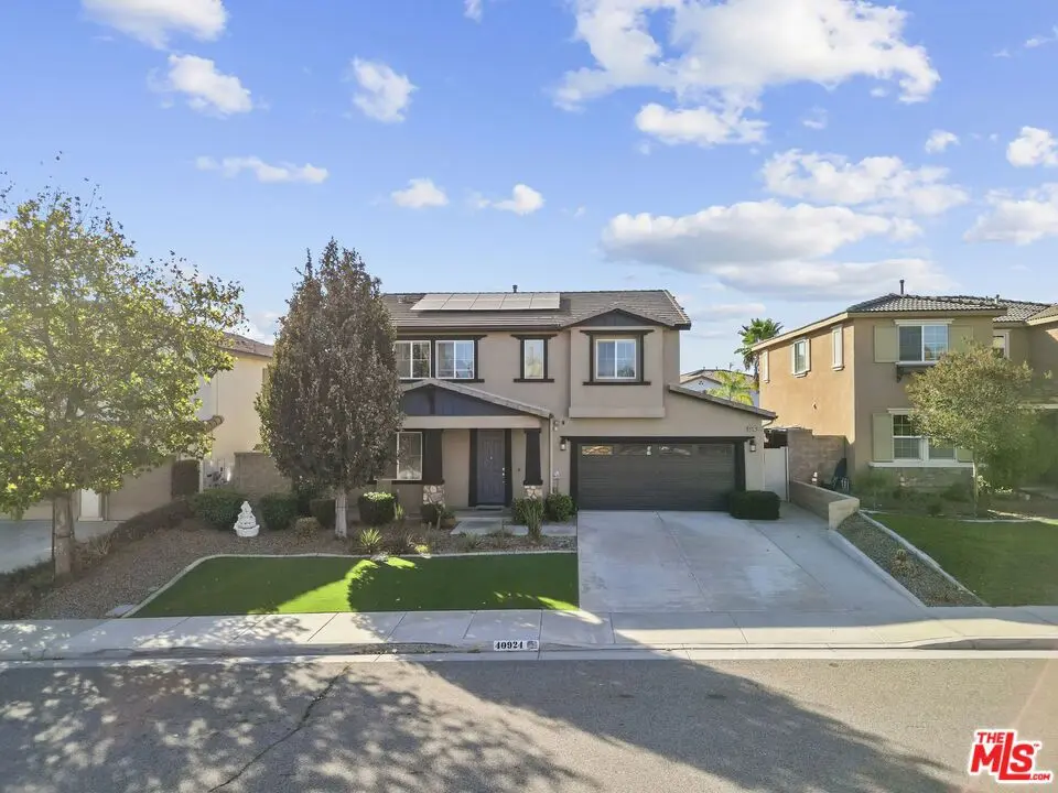 40924 Whitehall Street, Lake Elsinore, CA — listing photo 1