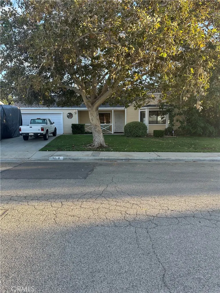 2608 E Avenue R13, Palmdale, CA — listing photo 1
