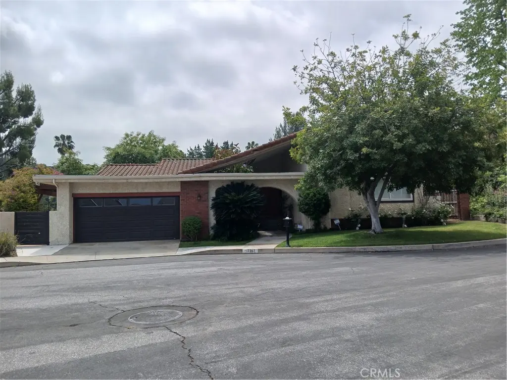 17367 Quesan Place, Encino, CA — listing photo 1