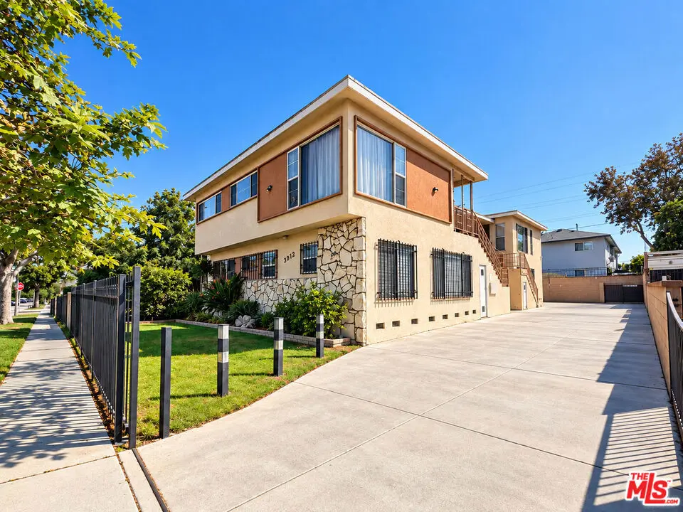 3012 Alsace Avenue, Los Angeles, CA — listing photo 1