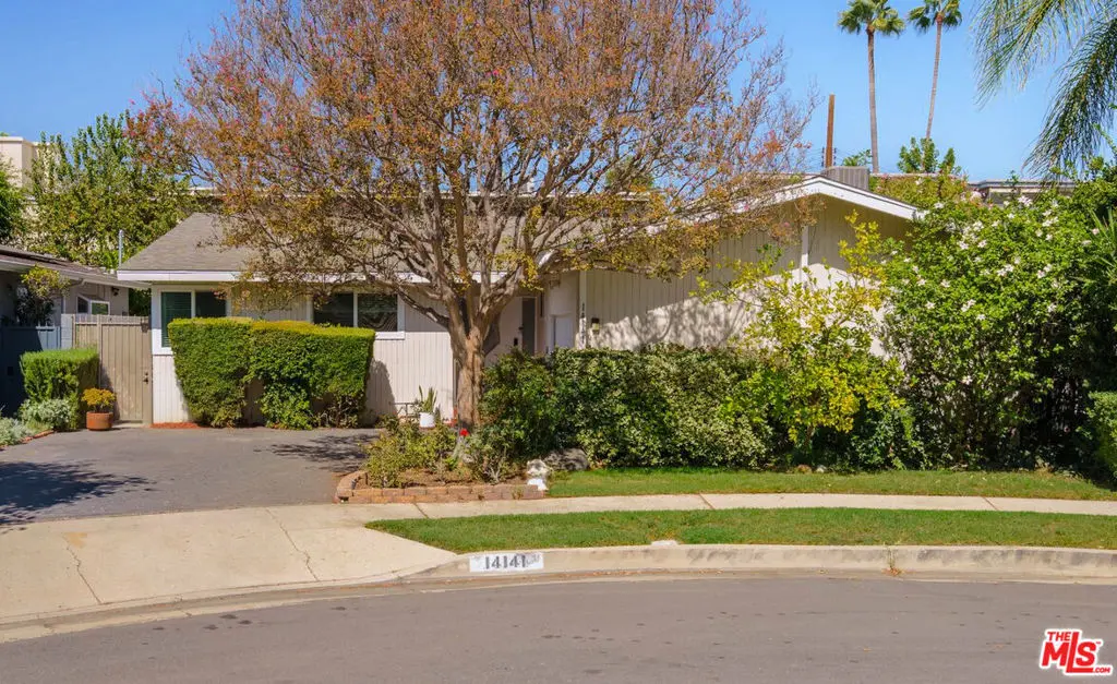 14141 Killion Street, Sherman Oaks, CA — listing photo 1