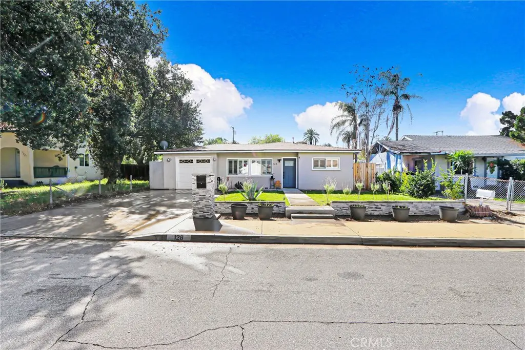 128 E Penn, San Dimas, CA — listing photo 1