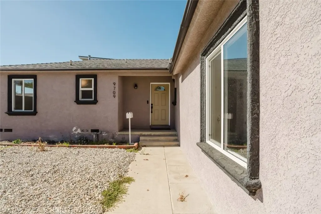 9709 Willis Avenue, North Hills, CA — listing photo 1