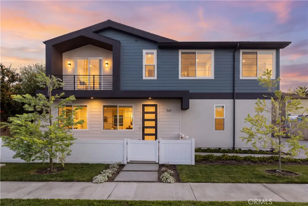 Single Family Residence for sale at 547 Bernard Street, Costa Mesa, CA featuring 3 beds and 3 baths
