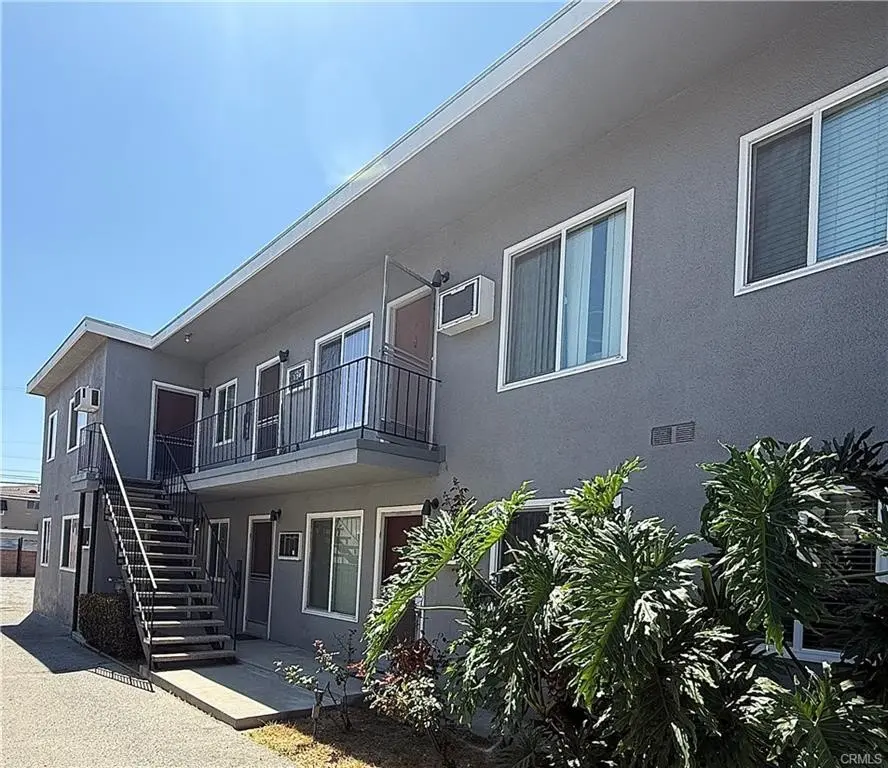 Apartment for rent at 1420 Benito Avenue 4, Alhambra, CA featuring 1 bed and 1 bath